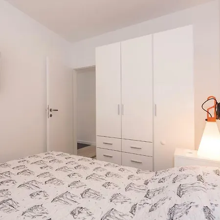 公寓 Two-bedroom In *