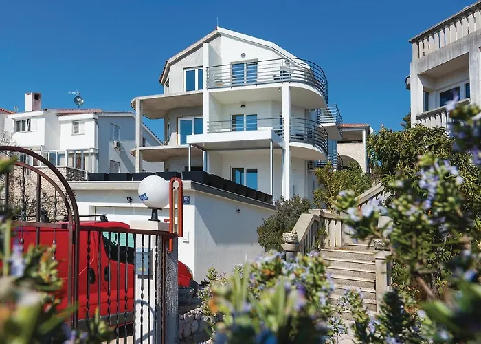 דירה Two-bedroom In *