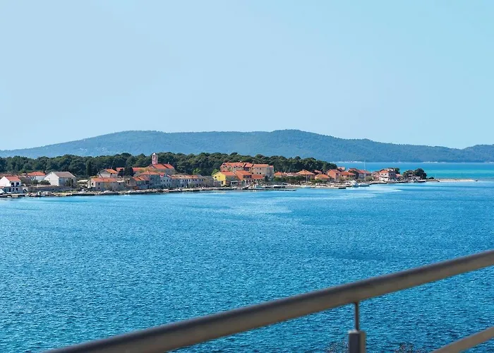 Two-bedroom In דירה *